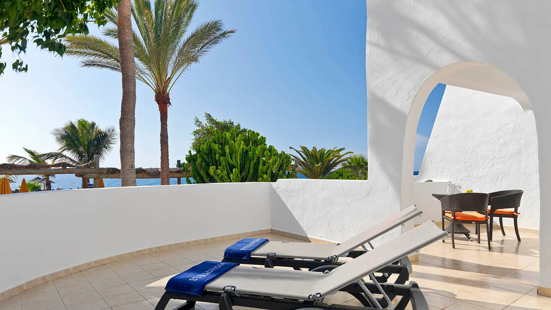 H10 Timanfaya Palace 